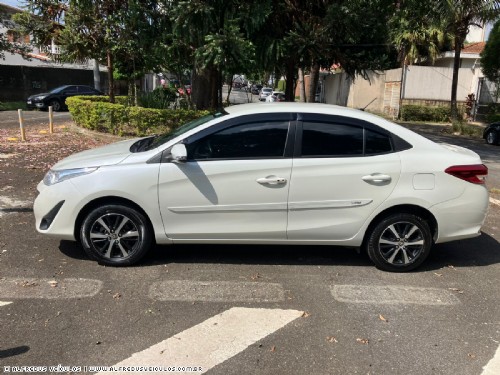 Toyota YARIS SEDAN XS CONNECT 1.5 2019/2020